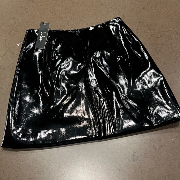 Lulu’s Black Patient Leather Faux Wrap Mini Skirt Sz S - Picture 13 of 16